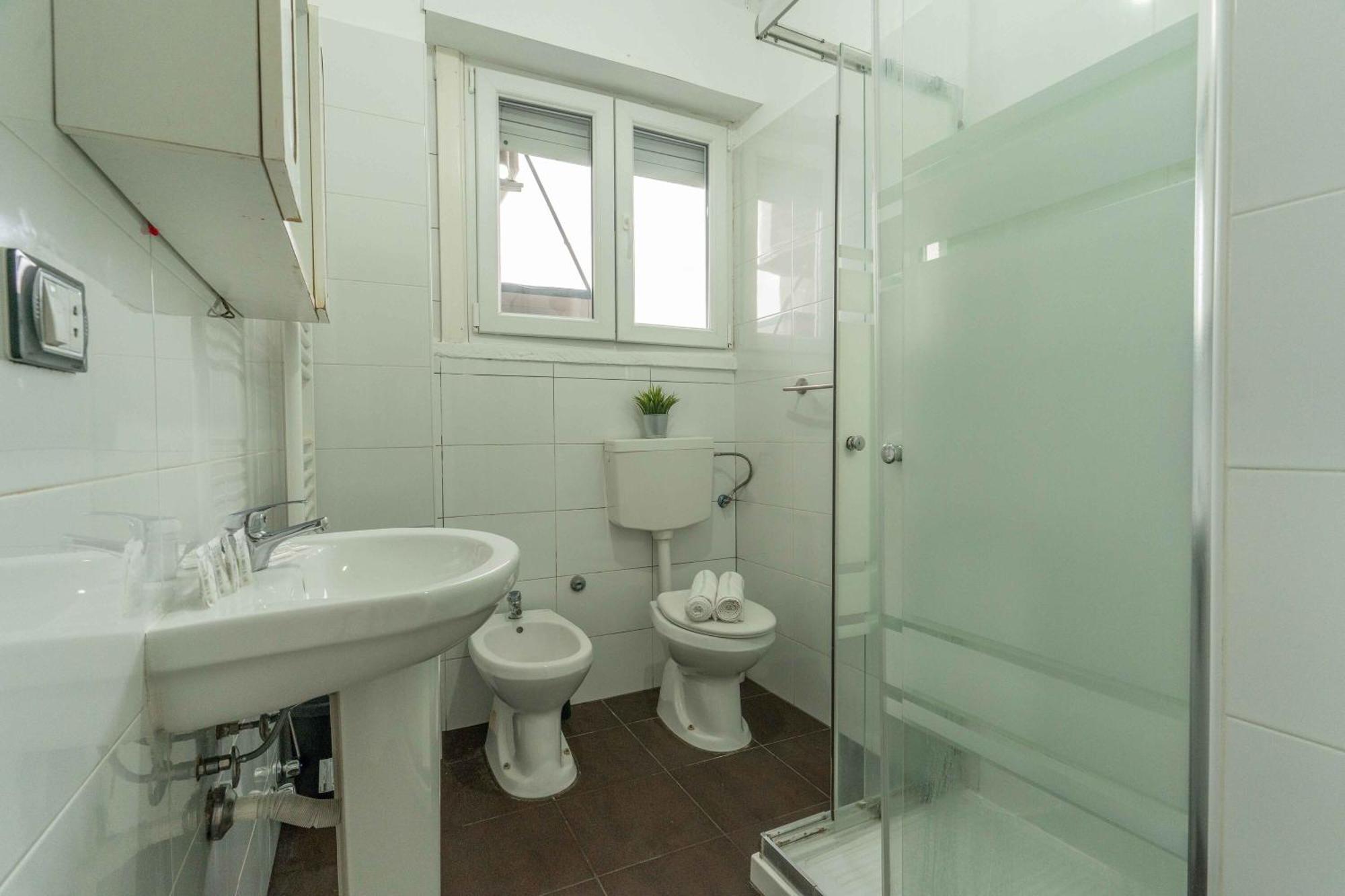 מילאנו Rog27-Large Apartment With Transport Close To Home- מראה חיצוני תמונה