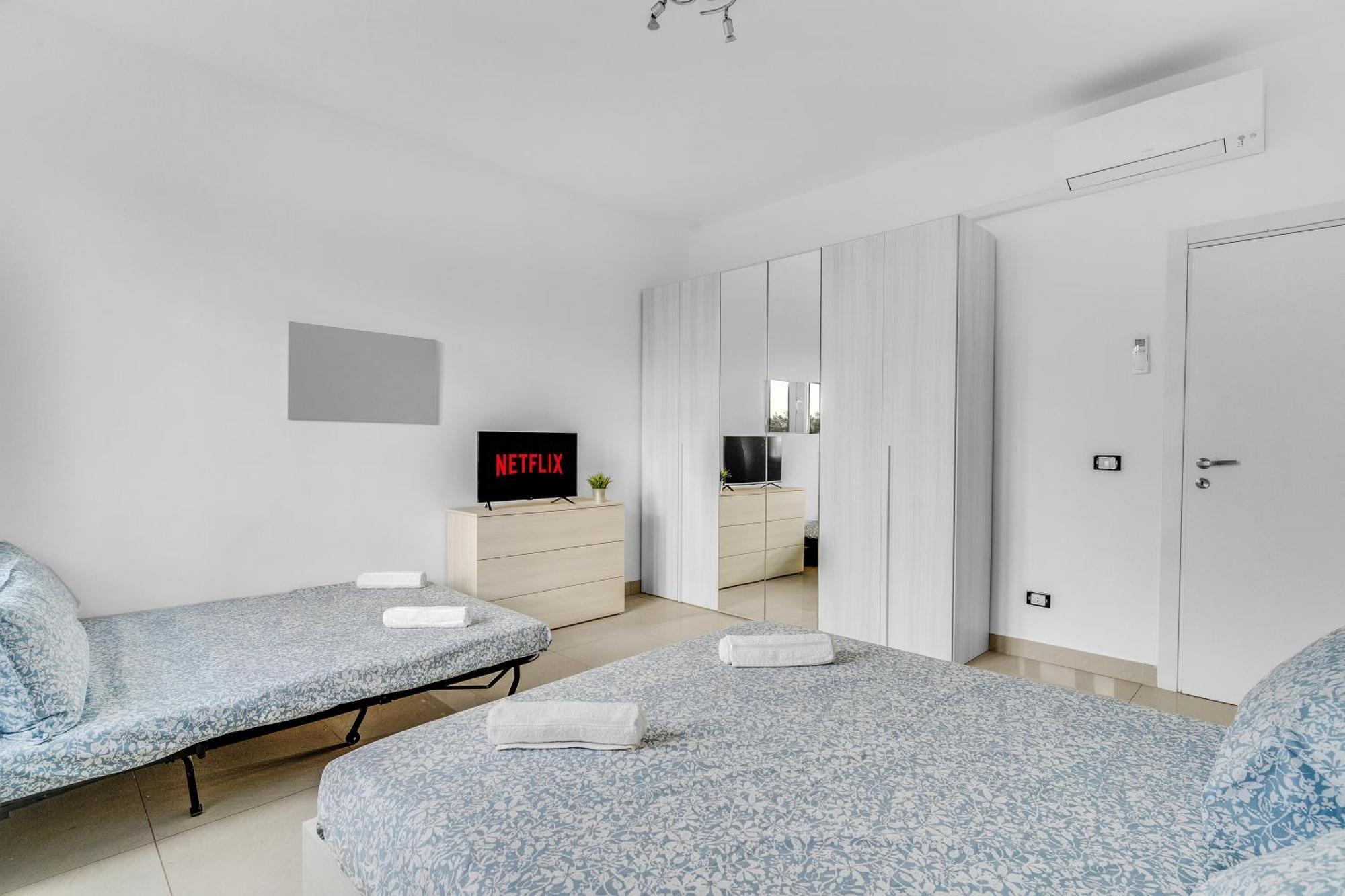 מילאנו Rog27-Large Apartment With Transport Close To Home- מראה חיצוני תמונה